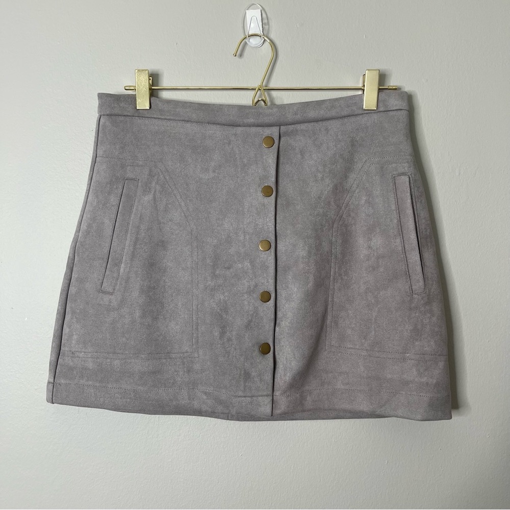 Hyfve Gray Button Front Suede High Waist A-Line Mini Skirt with Pockets / Large - Picture 3 of 9
